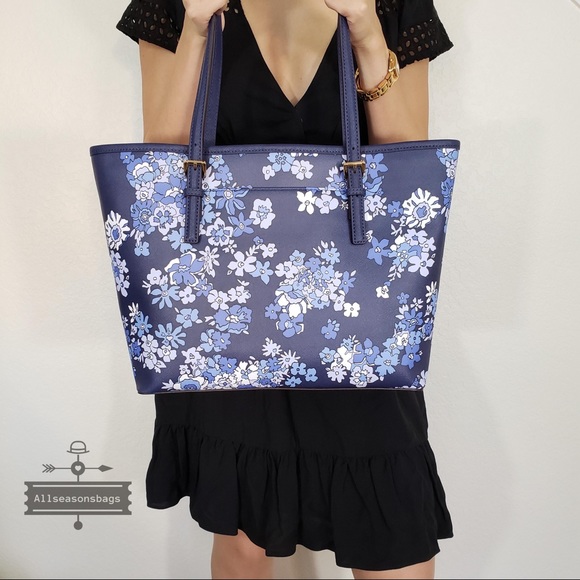 NWT Michael Kors Carryall Tote Navy Floral Bag - Picture 4 of 7